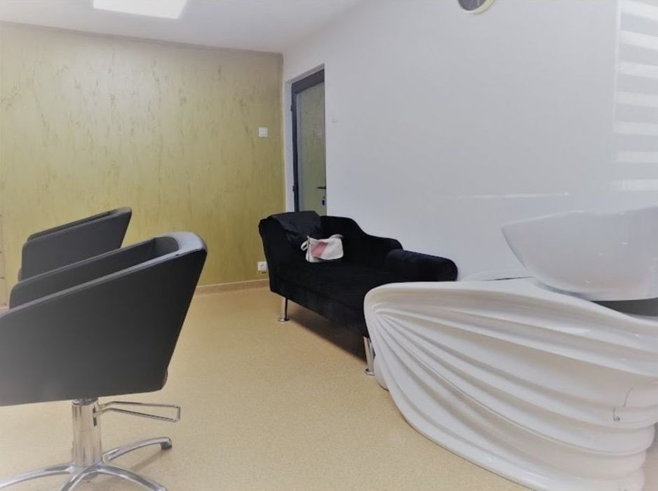 Închiriere Post Coafor