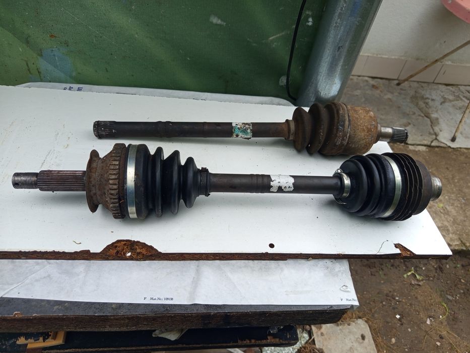 Полуоска за Санта фе1 .2.crdi 116 + степенна лява