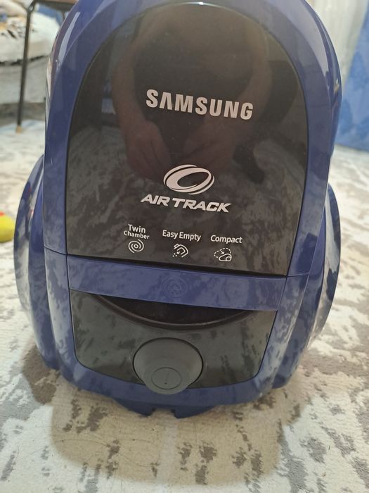 Продам пылесос Самсунг