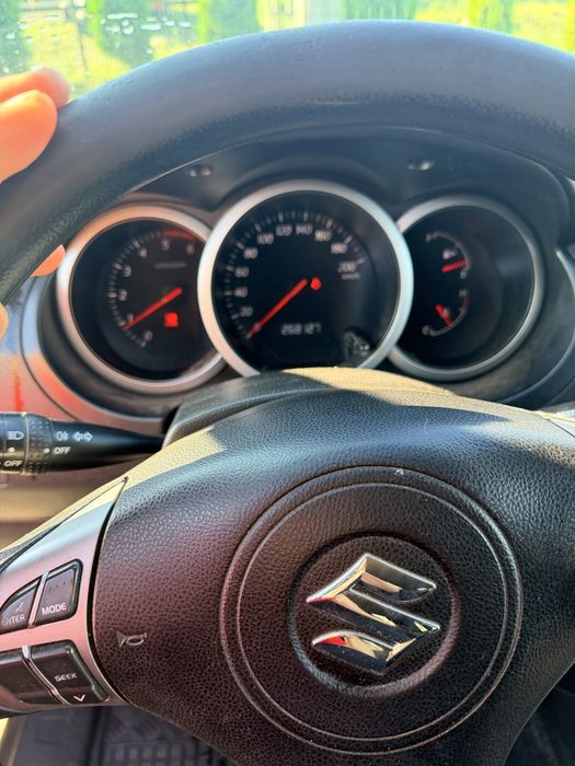 Suzuki grand vitara