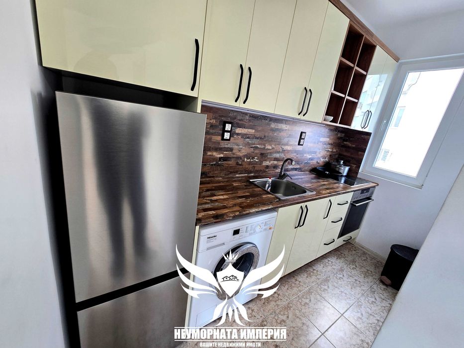 Под наем нов тристаен 120кв., 2 ет. в гр.Асеновгрд, център