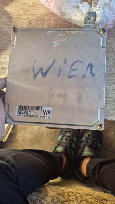 Оригинален Компютър/Двигател За Хонда CR-V 2.0 Бензин 2002- 2006г