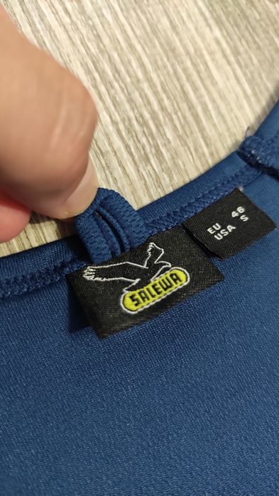 SALEWA 
 Мъжки потник 
Отлично състояние 
Размер: S