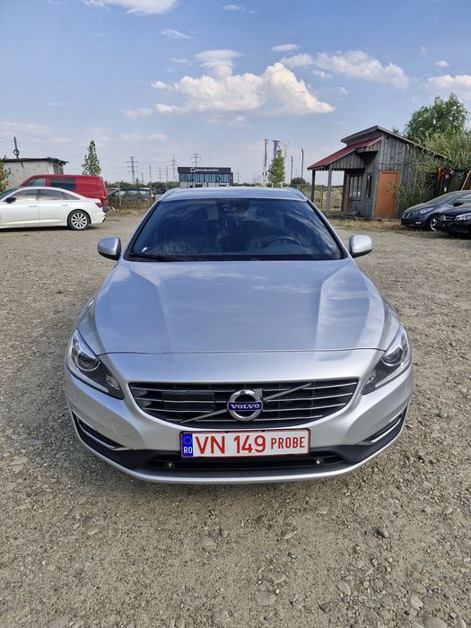 Volvo v60,Extra Full, an 2018,191cp