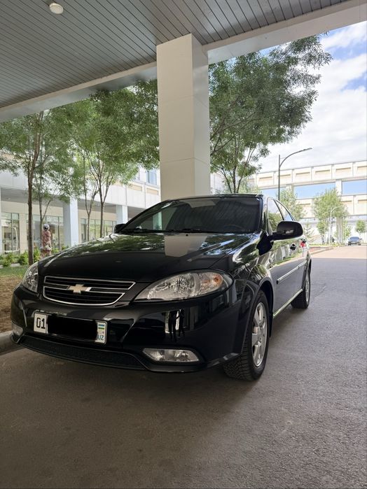 Lacetti Gentra 2023