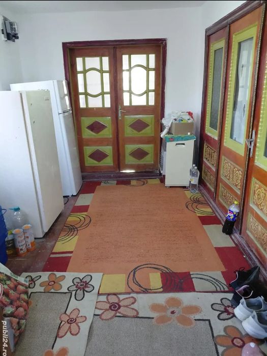 Vand casa 3 camere zona munte