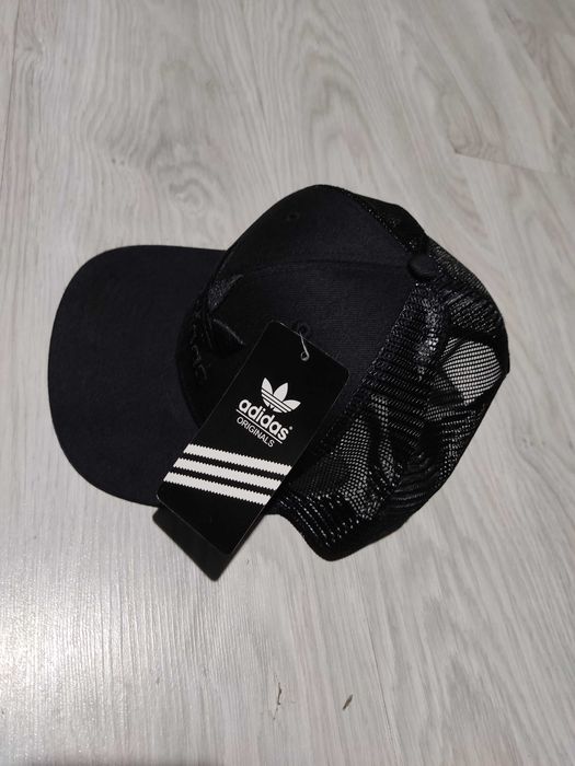 Лятна мъжка шапка Adidas originals M - L