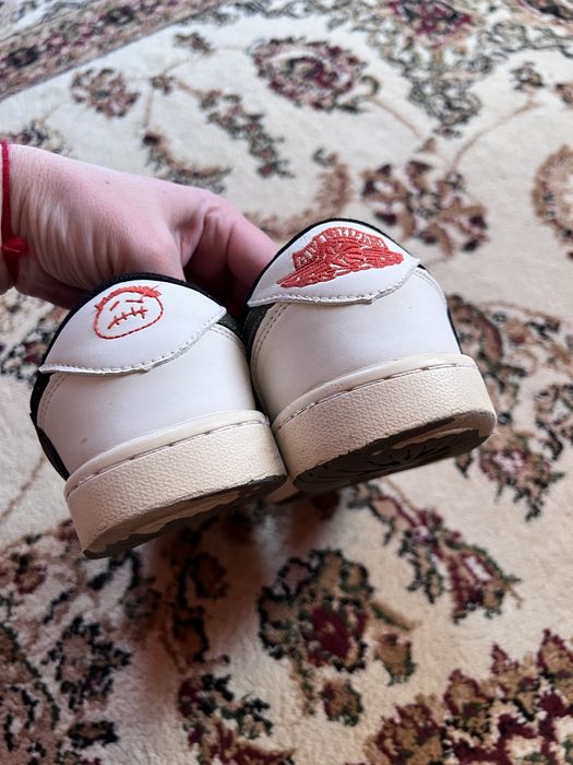 Продам кроссовки на мальчика