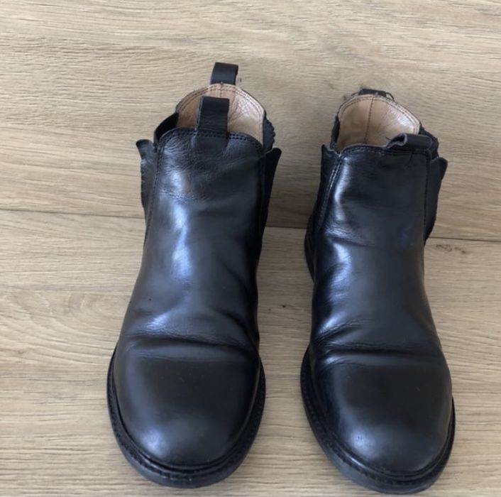 Zara черни боти 28 номер