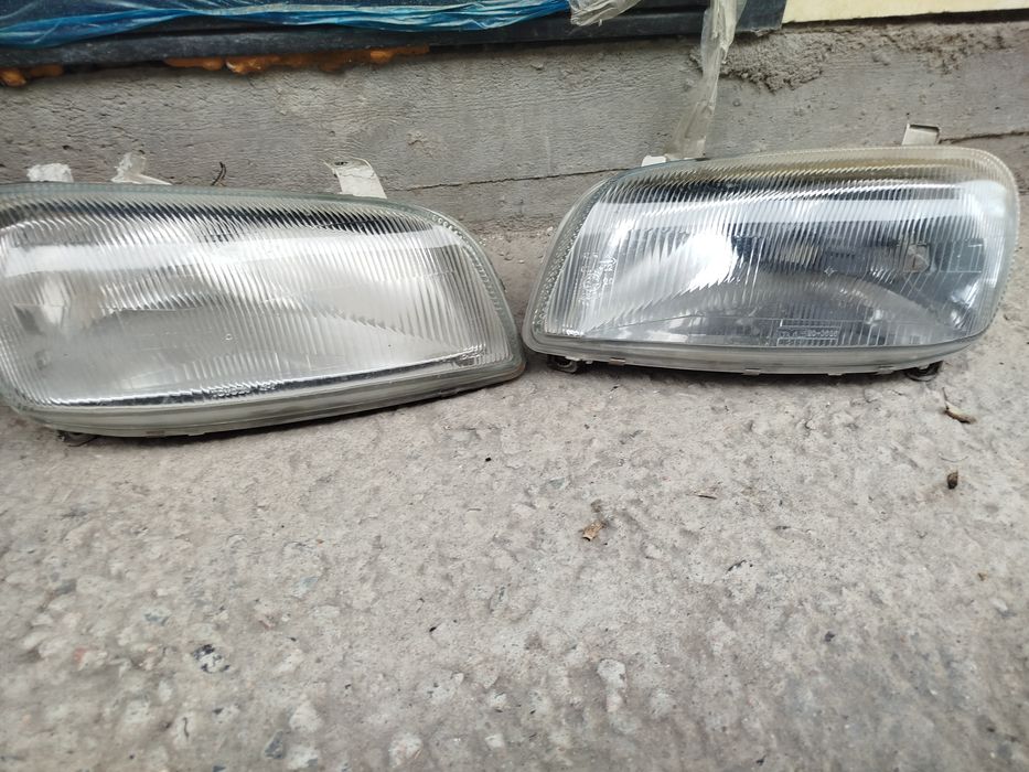 Фары Рав 4 первое поколение