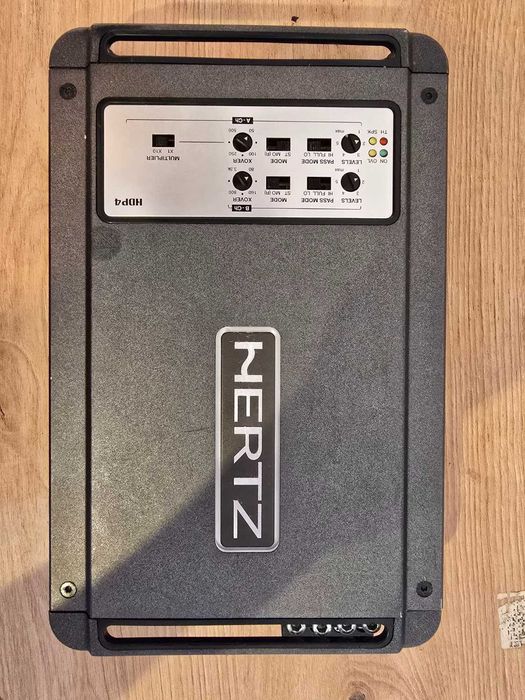 Statie auto Hertz HDP4 1000w 4 canale
