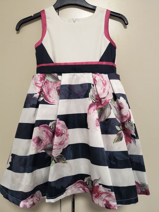 Рокля за момичета