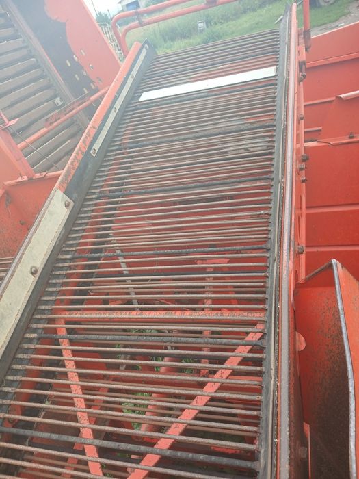 Masina scos cartofi grimme hl 750