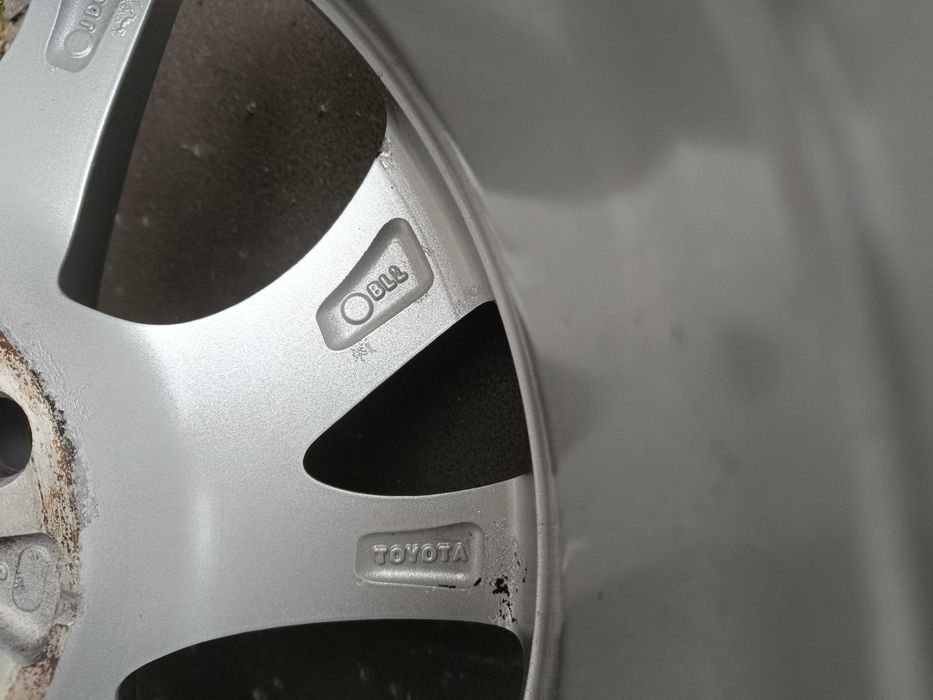 ОРИГИНАЛНИ джанти 16 '' цола 5x114,3 TOYOTA AURIS / Тойота 60,1 ET45