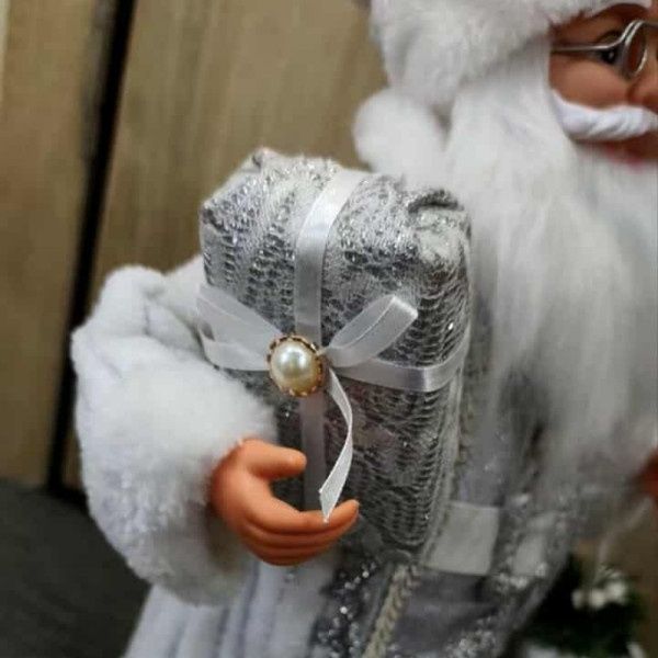 Декоративен Дядо Коледа в сиво