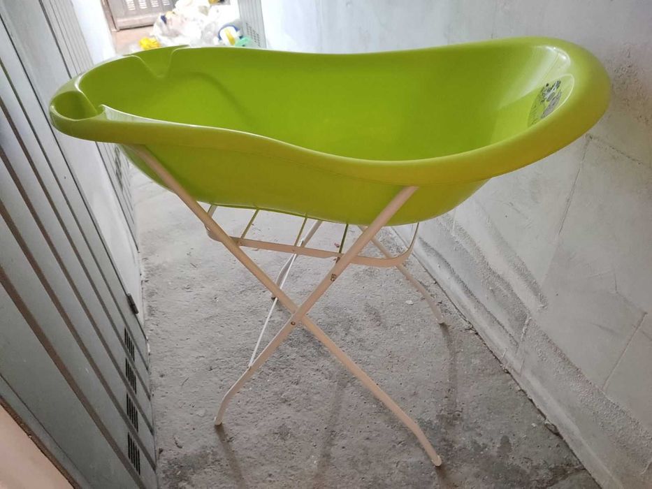 Бебешка вана с отвор за оттичане Sevi Baby-НОВА и вана със стойка