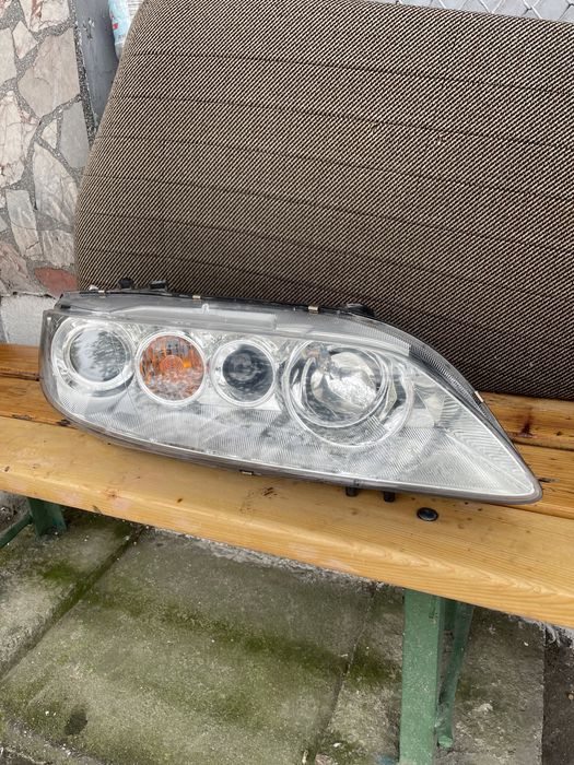 Оригинален дясен фар за мазда 6 оборудван