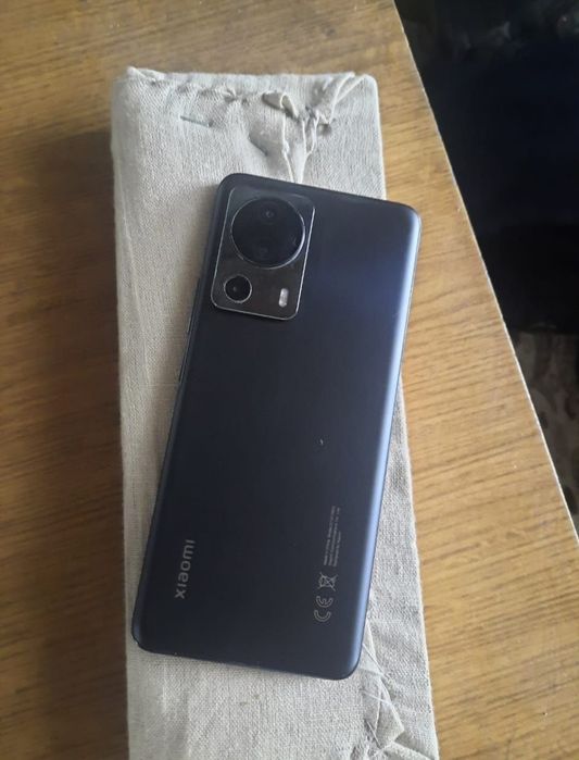 Продам Xiaomi 13 lite / 256gb