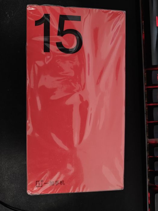 OnePlus 15 Infinite Black - 12GB/256G + căști xiaomi cadou