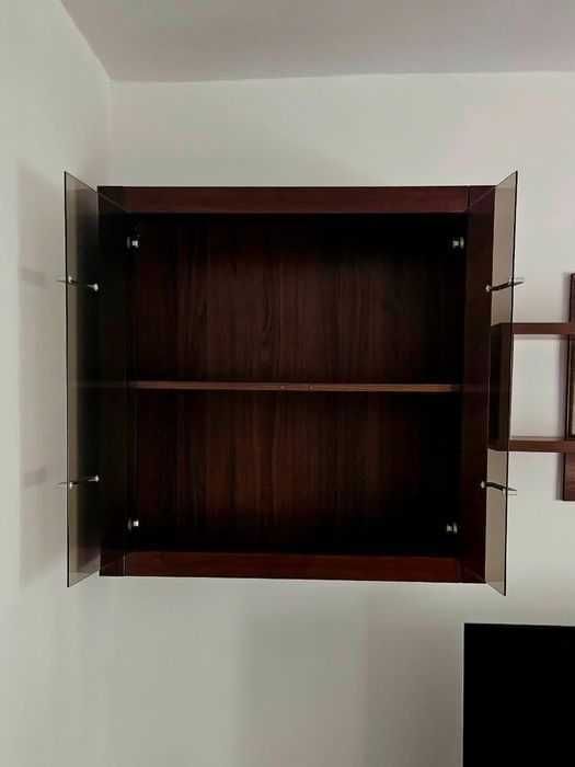 Corp mobila sufragerie nuc si MDF lucios,Mobilier Mobexpert lemn masiv