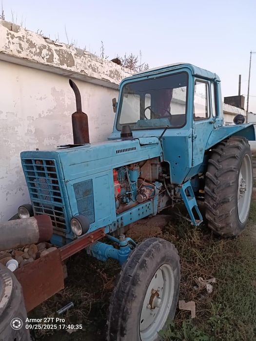 Продам трактор на ходу