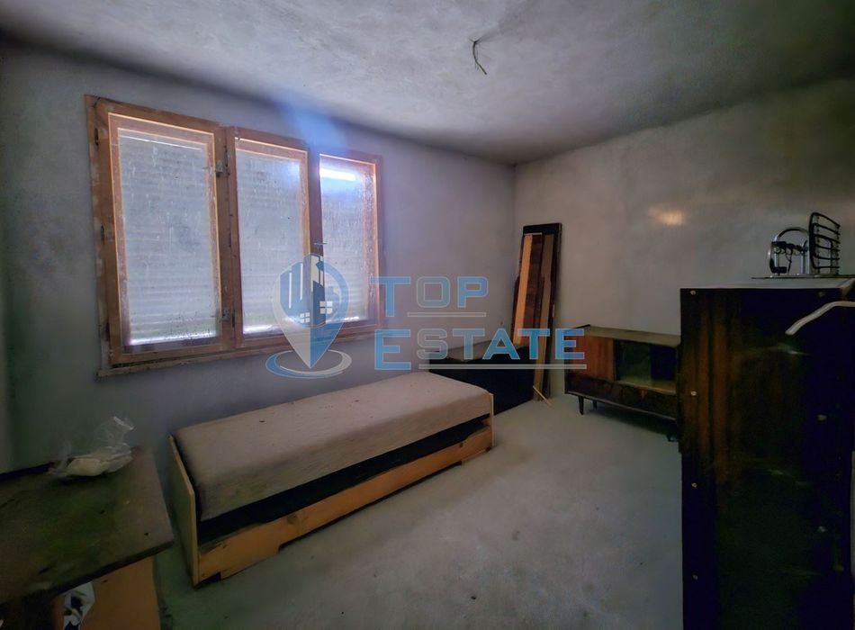 Продава се Къща в с. Пейчиново, Област Русе - 200 кв.м за 57 €/кв.м - Снимка #6