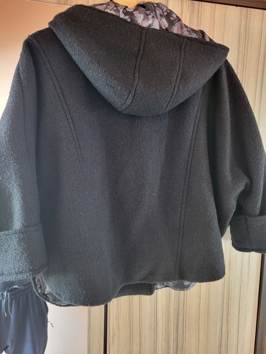 Късо зимно палто