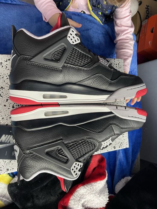 Маратонки Nike Air Jordan 4 Retro BRED Reimagined Adidas Kobe LeBron