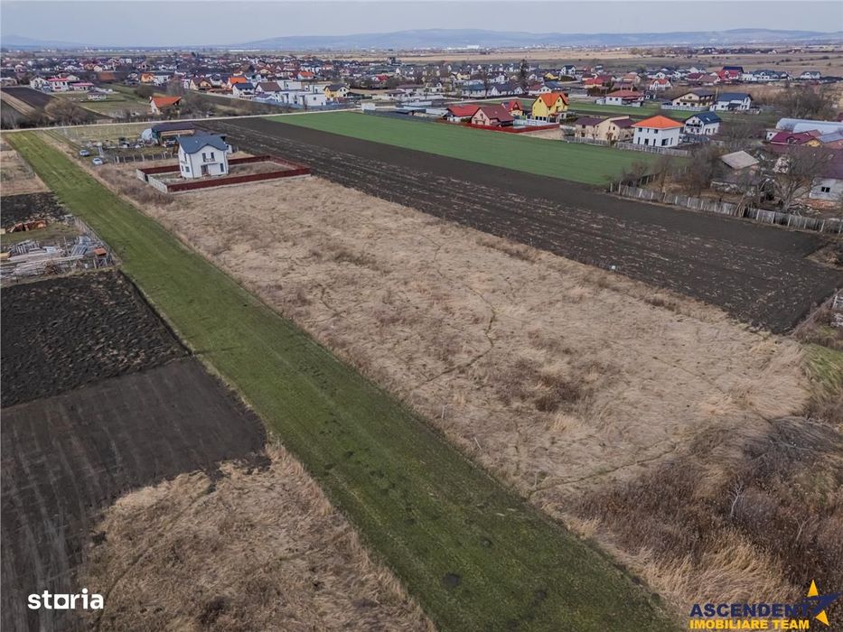 2.082 mp teren intravilan Stupini, zona de case, utilitati in apropier