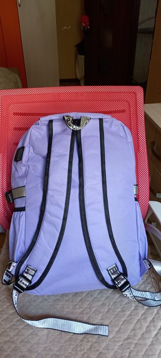 Продам рюкзак школьный