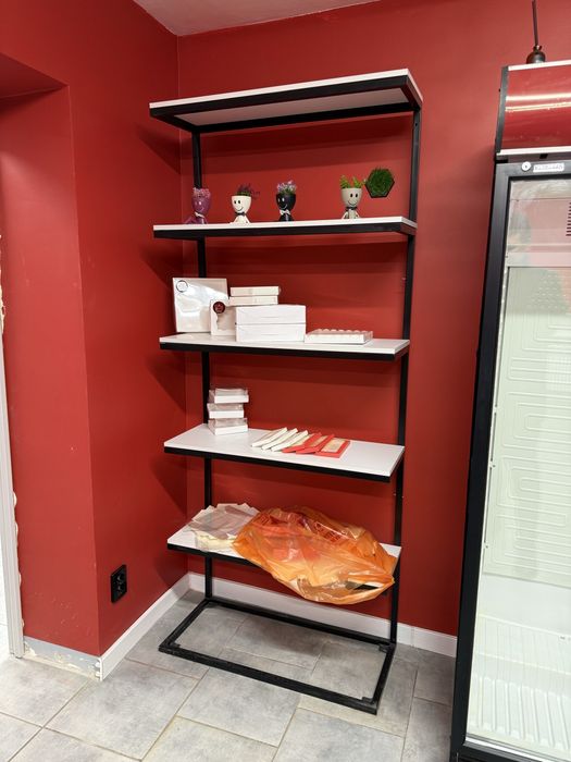 Полки железный каркас