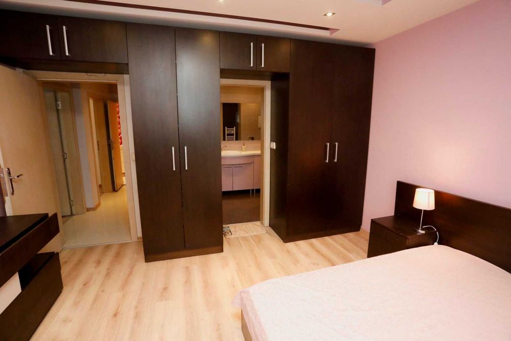 Дава се под наем Многостаен апартамент в София, Изток - 150 кв.м за 1300 € - Снимка #10