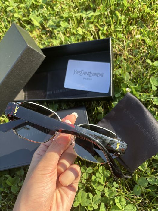 Ochelari de soare YSL