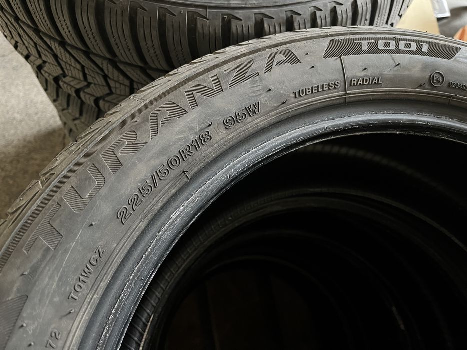 Bridgestone 225/50R18 летни гуми