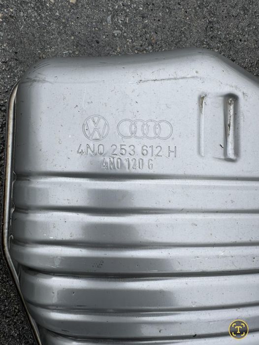 оригинална генерация audi S8 D5 нова на 50км