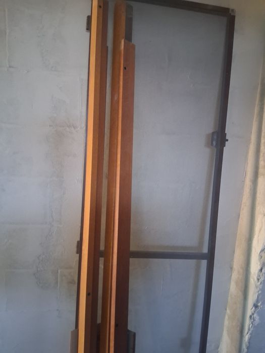 Vând rulou cu sită 86 pe 200