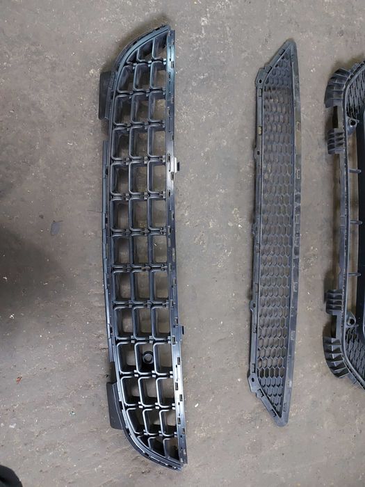 Grila bara fata / spate - prelungire bara fata / spate - Audi BMW Opel