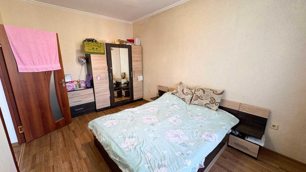 Продам 3-х  комн квартиру Акбота