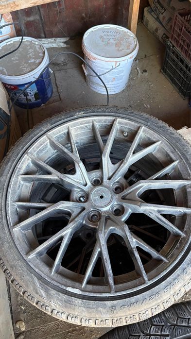 225 40 R18 диски