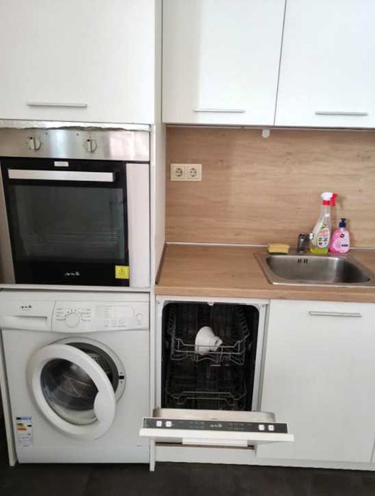 Дава се под наем Двустаен апартамент в София, Люлин 10 - 70 кв.м за 325 € - Снимка #2