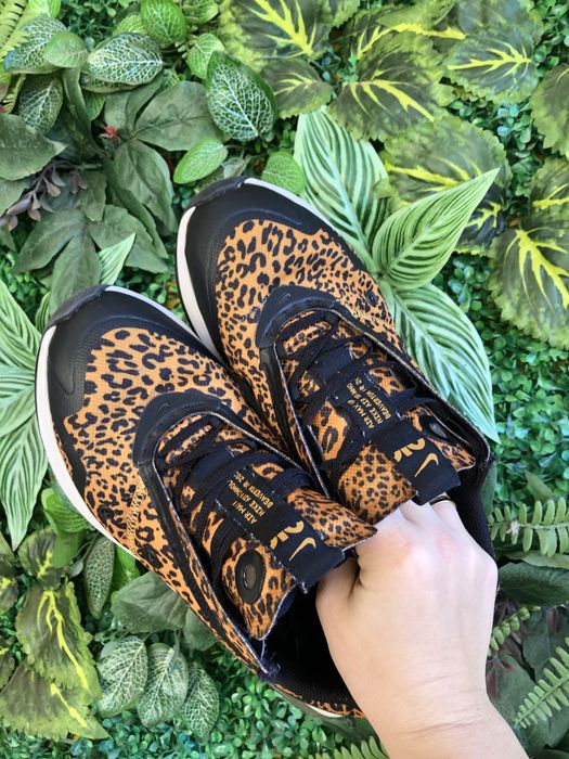 Дамски маратонки Nike air max леопардови оригинални 38,5,Fontanka 39 н