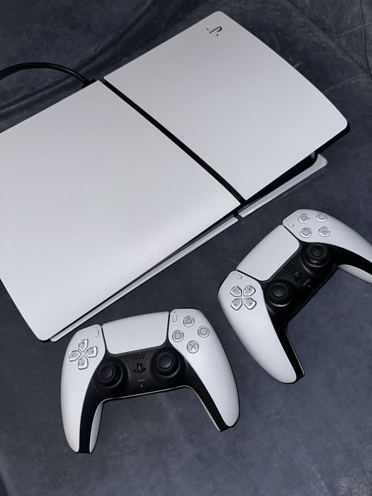 PlayStation 5 Slim 1TB