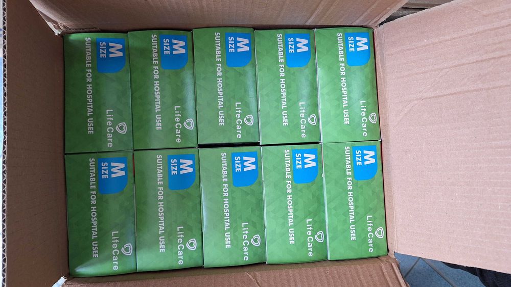 Нитрилни ръкавици, размер М, кутия 100 броя, сини