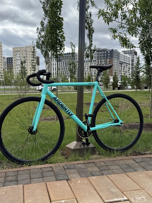 Fixed gear ARDENTLY