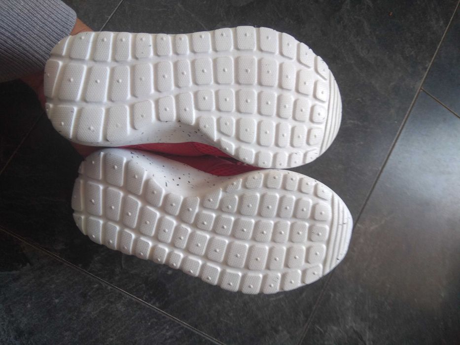 Маратонки Бенетон