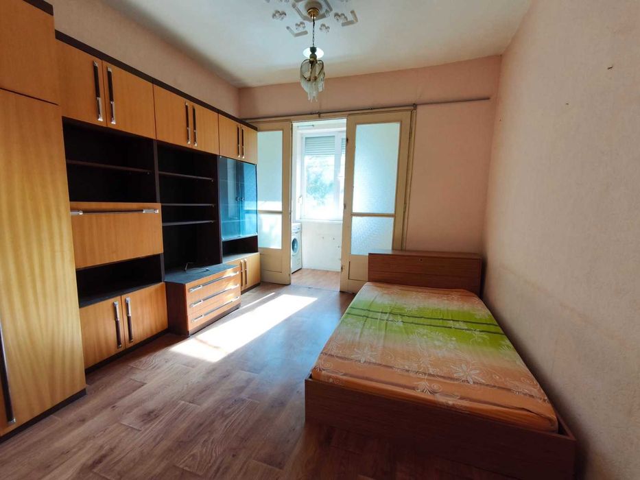 ЕРА МАКС продава апартамент до ДКЦ 1