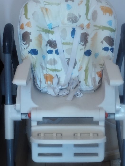 Продается детский стульчик для кормления.