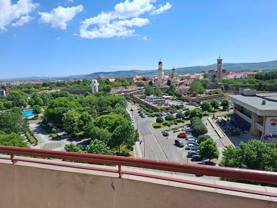 Inchiriez apartament 2 camere