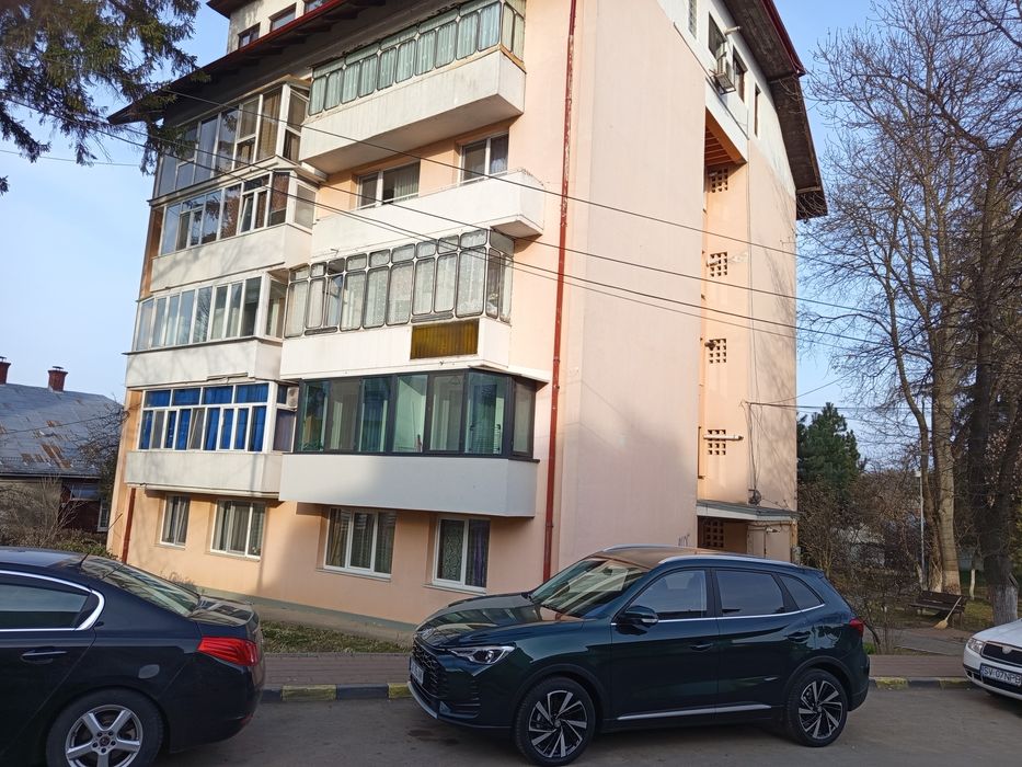 Vând apartament 2 camere ultracentral