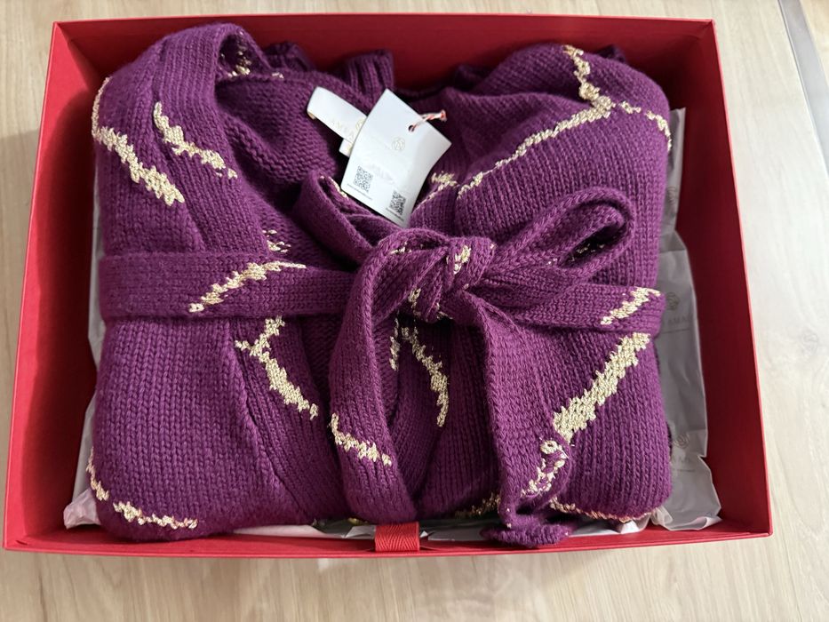 Cardigan Ami Amalia